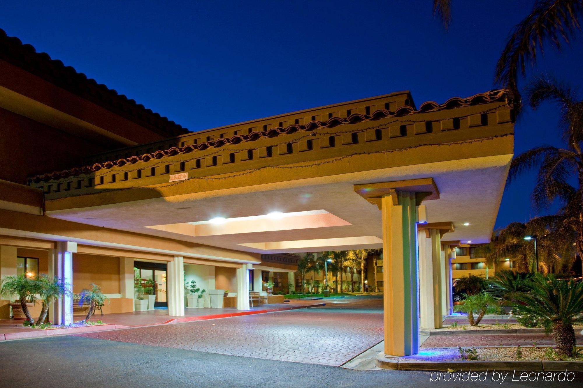 Hotel Xola Trademark Collection By Wyndham Moreno Valley Exterior photo